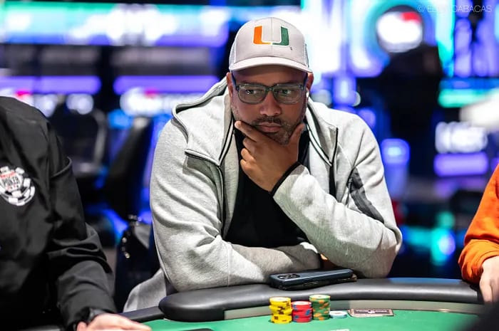 ๋ฌด๋ช
ํฌ์ปค ํ๋ ์ด์ด, WSOP 10๋ง ๋ฌ๋ฌ ํ์ด ๋กค๋ฌ์ ๊ฑฐ์ ๊ณต์ง๋ก ์ง์
ํ๋ค