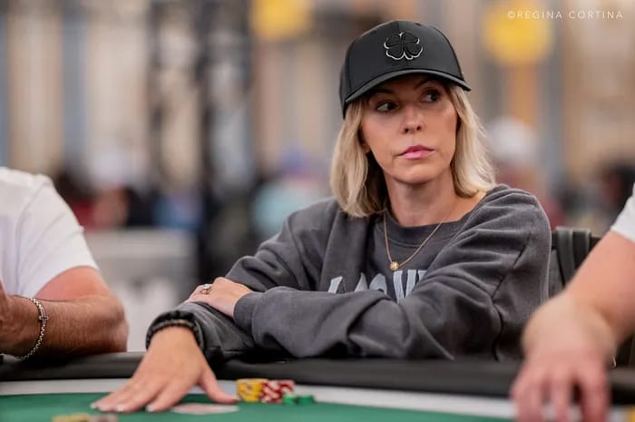 WSOP मेन इवेंट में अद्भुत हाथ: सेट बनाम सेट बनाम ऐस
